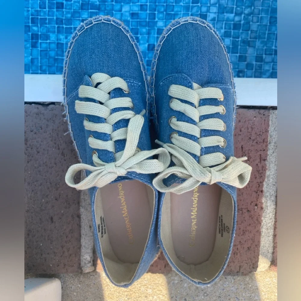 Catherine Malandrino Light Blue Denim Lace Up Espadrille Sneakers  size 7 1/2